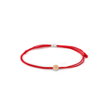 Браслет из шелковой нити с круглым кулоном