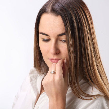 Кольцо с цветным камнем «Импреза»